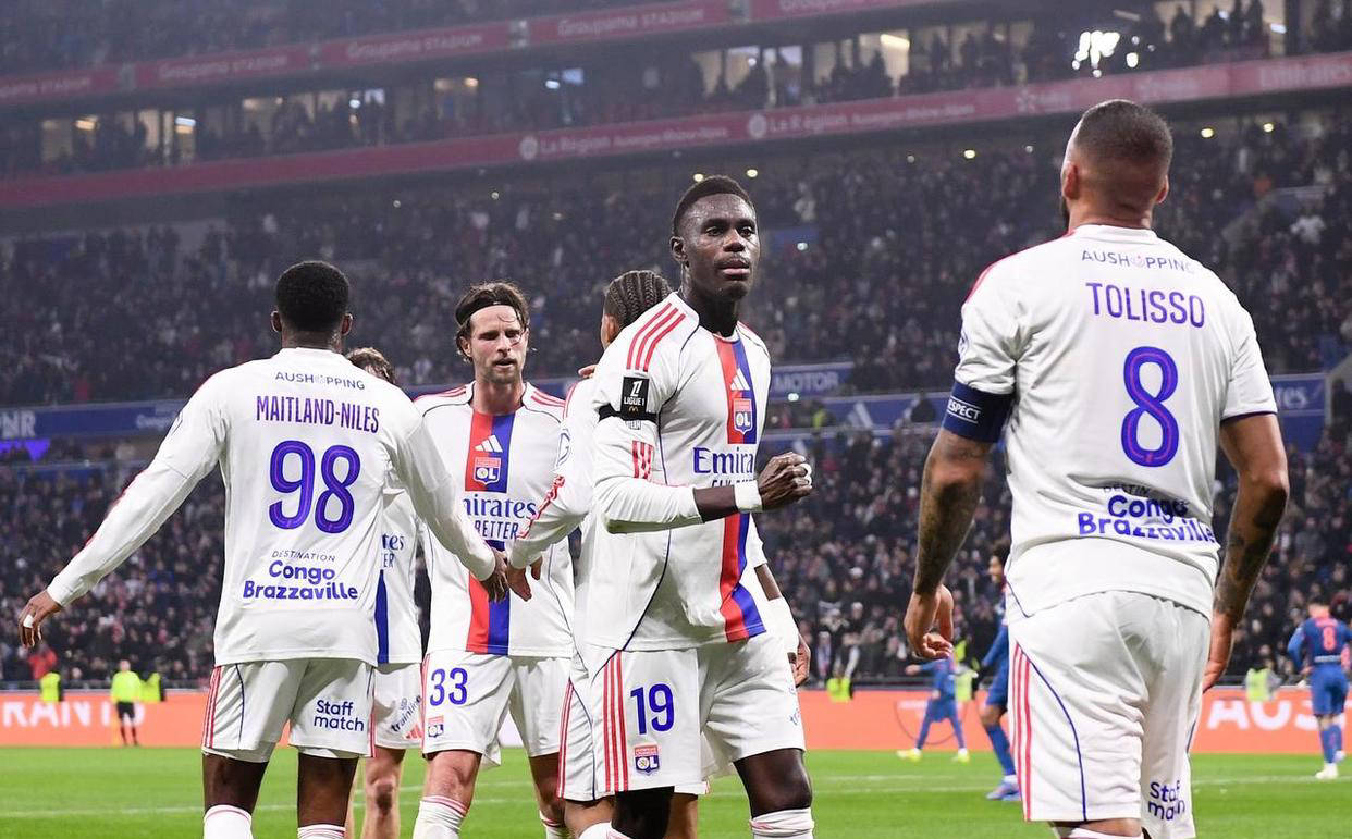 法甲最新积分榜变动：里昂胜利巩固第三，图卢兹、昂热失利排名震荡